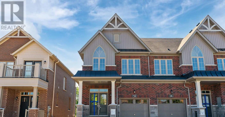 14 Paradise Way, Whitby, ON, L1R 0R7