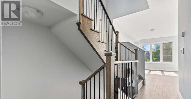 14 Paradise Way, Whitby, ON, L1R 0R7 - 5