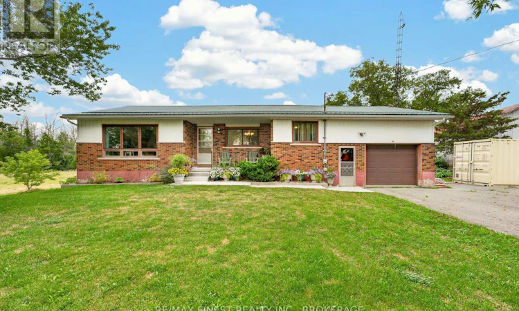 607 Fitchett Road