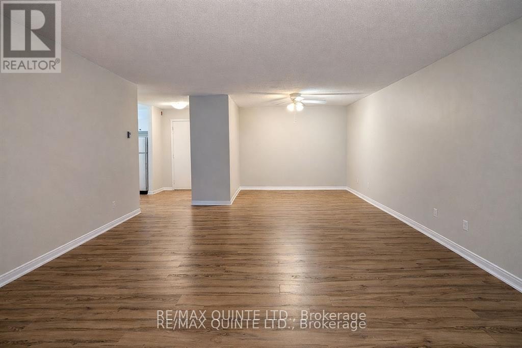 18-151 Industrial Boulevard, Greater Napanee, ON, K7R 3Y4 - 3