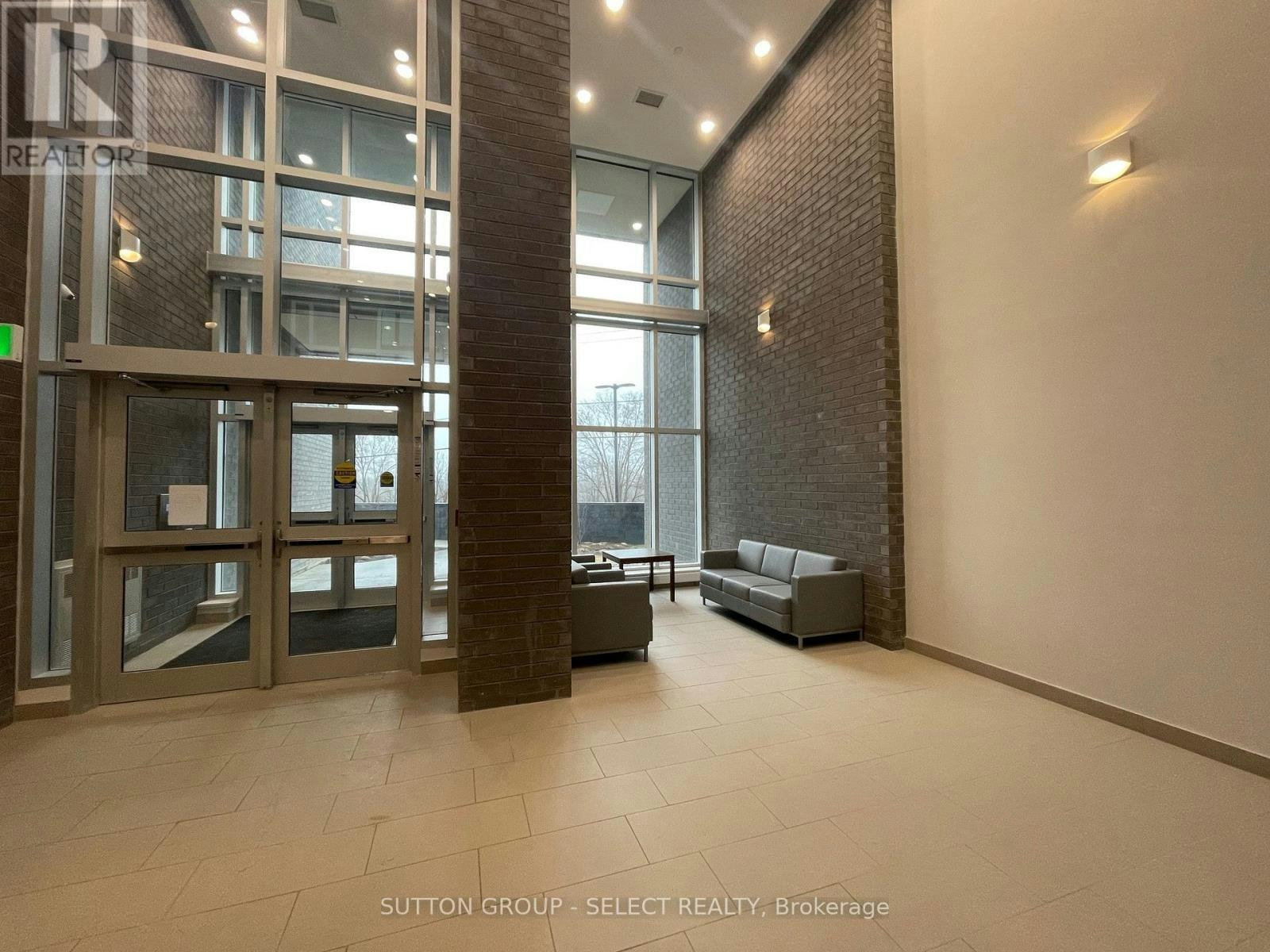 602-99 Pond Mills Road, London, ON, N5Z 3X3 - 2