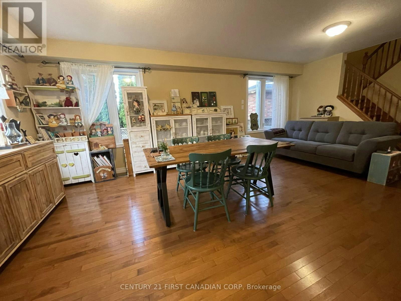 2052 Blackwater Road, London, ON, N5X 4K1 - 2