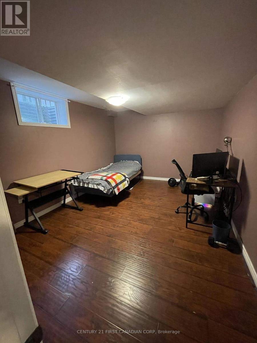 2052 Blackwater Road, London, ON, N5X 4K1 - 15