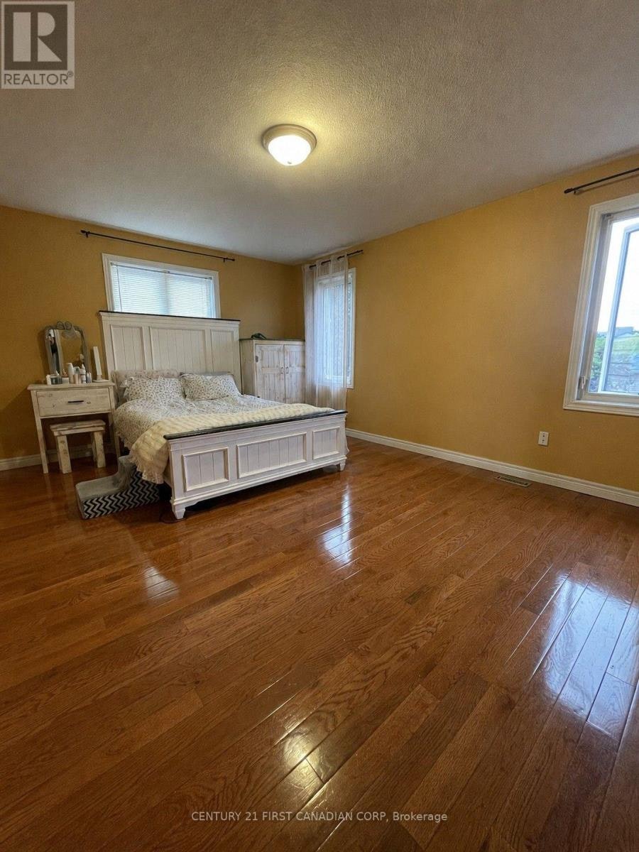 2052 Blackwater Road, London, ON, N5X 4K1 - 7