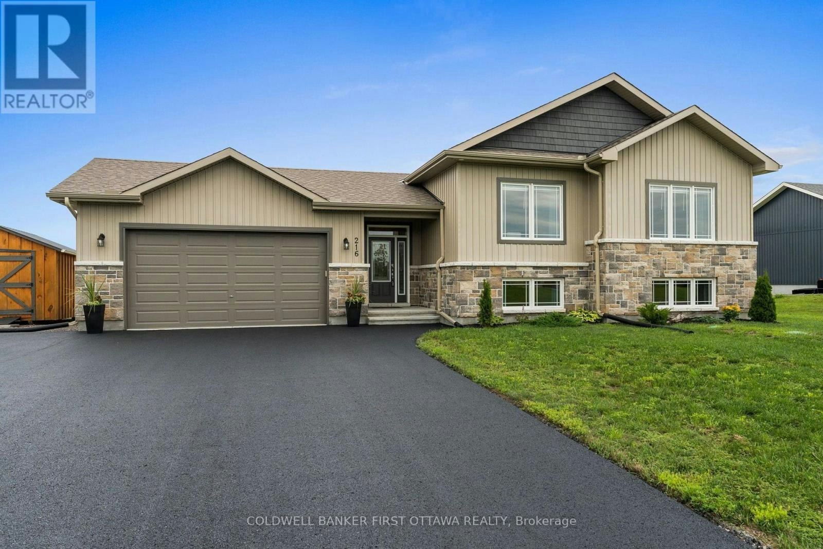 216 Owen Lucas Street, Braeside, ON, K7S 3G8
