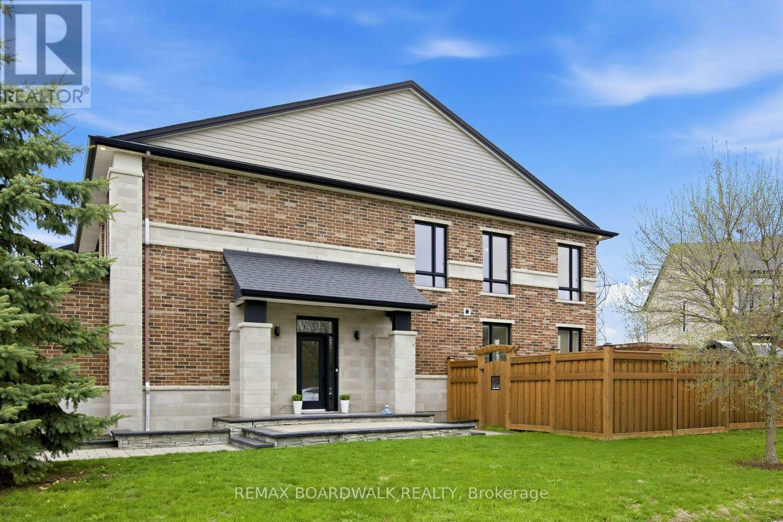 375 Cooks Mill Crescent, Ottawa, ON, K1V 2N2 - 3
