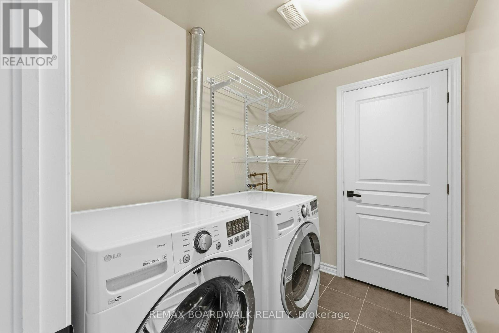 375 Cooks Mill Crescent, Ottawa, ON, K1V 2N2 - 37