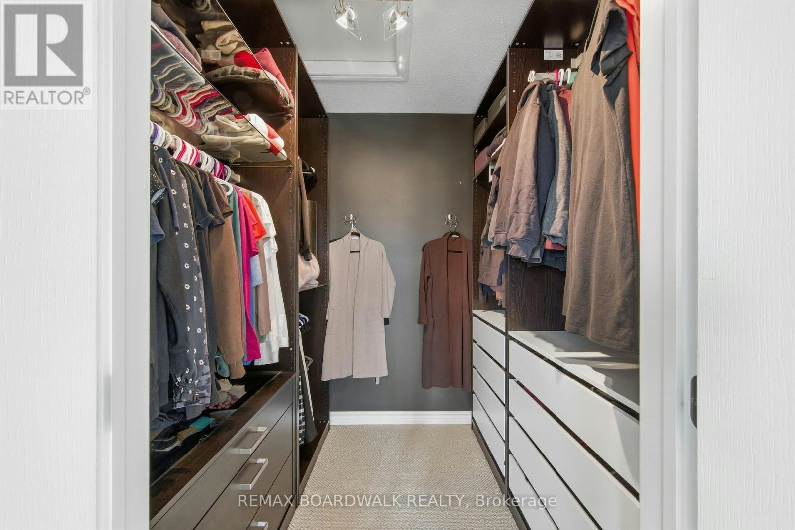 375 Cooks Mill Crescent, Ottawa, ON, K1V 2N2 - 25
