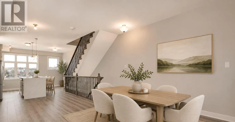 821 Mikinak Road, Ottawa, ON, K1K 4Z9 - 12