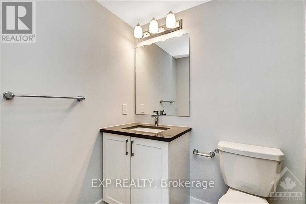 821 Mikinak Road, Ottawa, ON, K1K 4Z9 - 23
