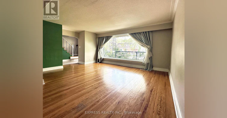 392 Hollywood Avenue, Toronto, ON, M2N 3L5 - 3