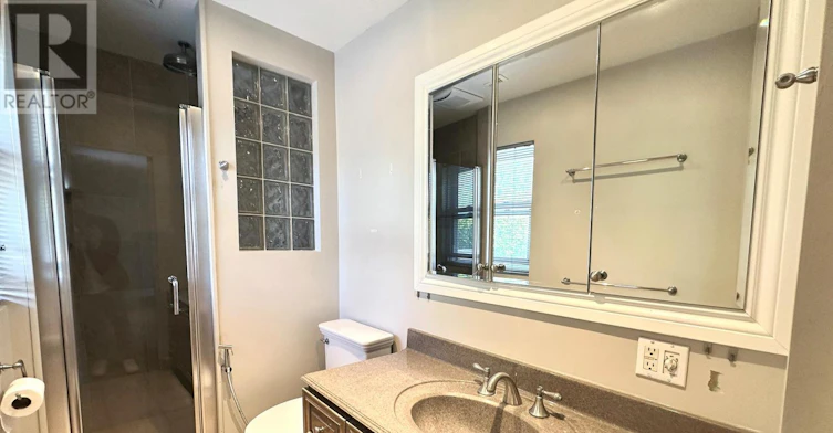 392 Hollywood Avenue, Toronto, ON, M2N 3L5 - 7