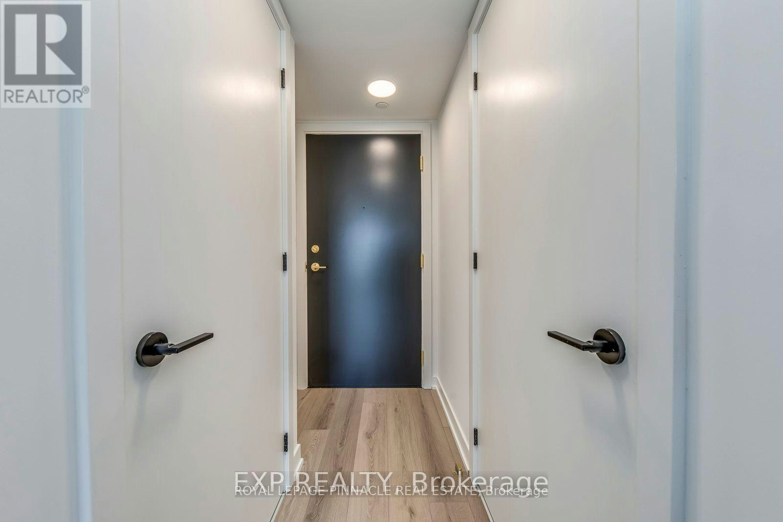 415-5 Lakeview Avenue, Toronto, ON, M6J 0H3 - 4