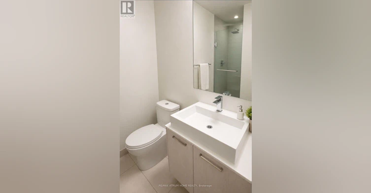 1310 2a Church Street, Toronto, ON, M5E 0E1 - 9