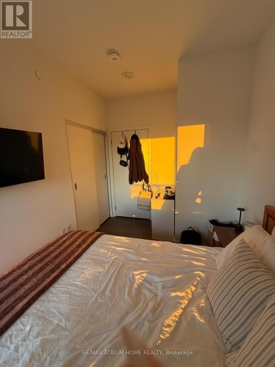 1310 2a Church Street, Toronto, ON, M5E 0E1