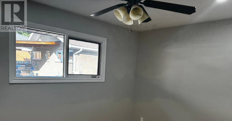 920 Willowdale Avenue, Oshawa, ON, L1H 1W2 - 9