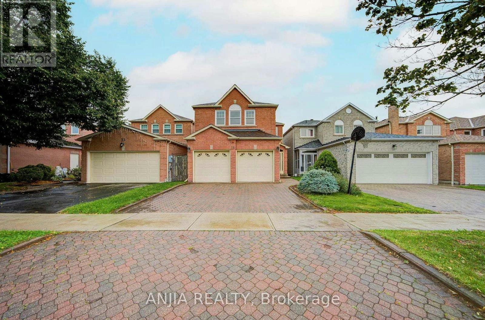 31 Shallowford Court, Toronto, ON, M1V 5G6