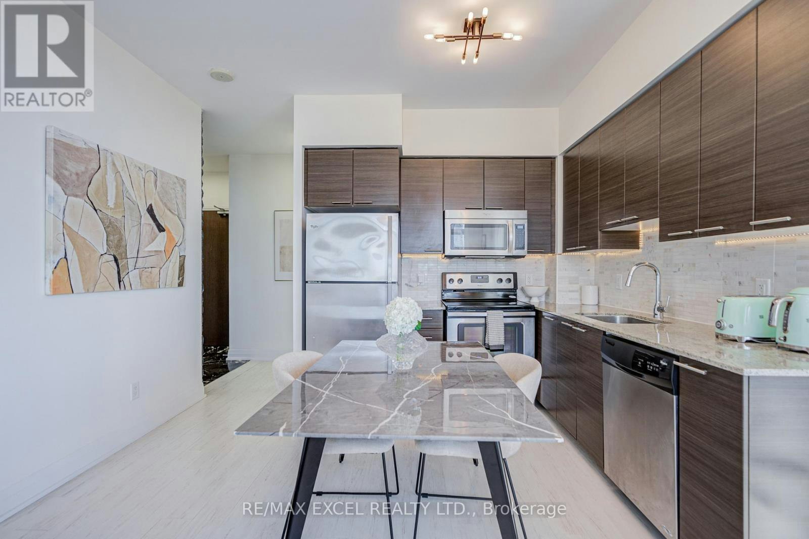 705-85 North Park Road S, Vaughan, ON, L4J 0H8 - 10