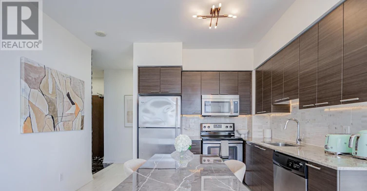 705-85 North Park Road S, Vaughan, ON, L4J 0H8 - 10