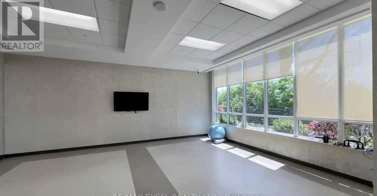 705-85 North Park Road S, Vaughan, ON, L4J 0H8 - 43