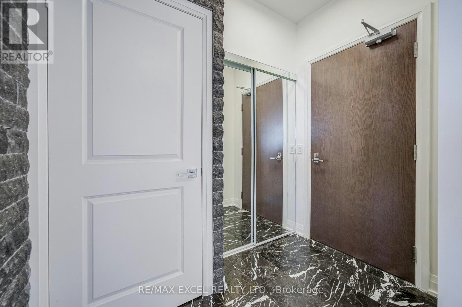 705-85 North Park Road S, Vaughan, ON, L4J 0H8 - 7