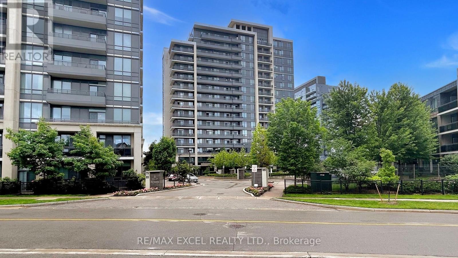 705-85 North Park Road S, Vaughan, ON, L4J 0H8 - 40
