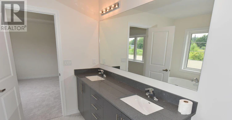 1378 Davis Loop N, Innisfil, ON, L0L 1W0 - 4