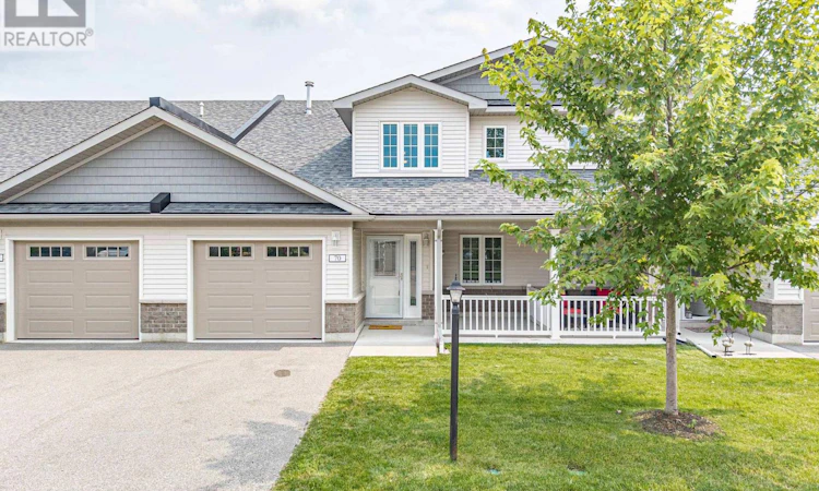 70 Ivy Crescent