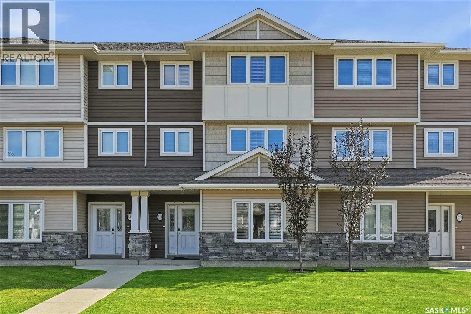 351 Palliser Way, Saskatoon, SK, S7L 4Y6