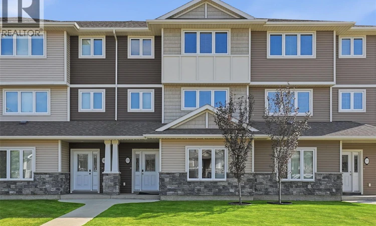 351 Palliser Way