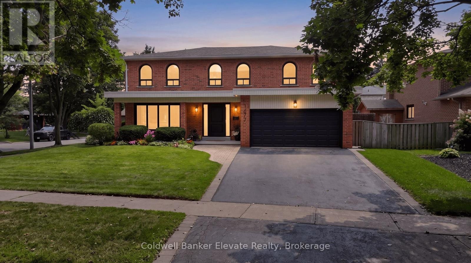 1677 Sherwood Forrest Circle, Mississauga, ON, L5K 2G8