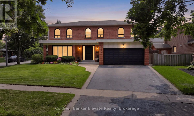 1677 Sherwood Forrest Circle