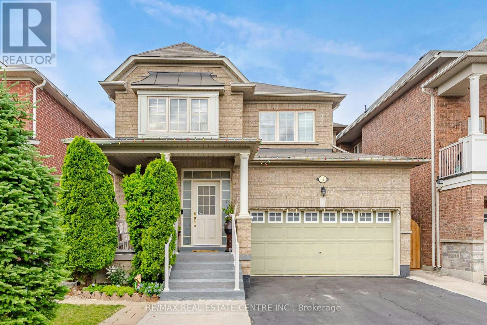 16 Gamson Crescent, Brampton, ON, L6R 0V8