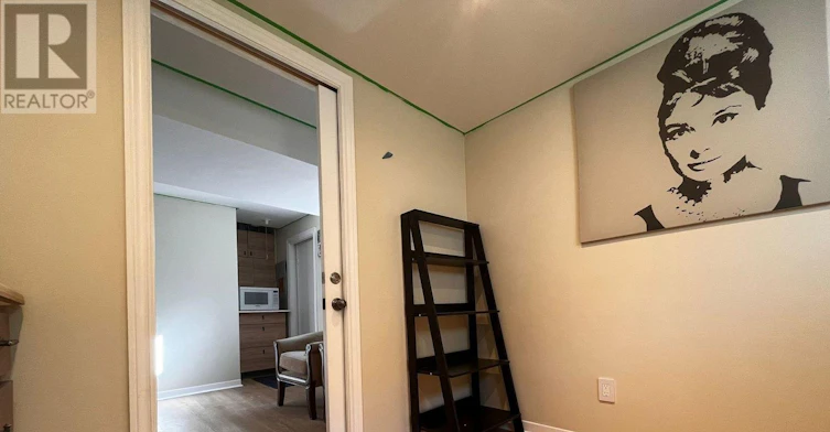 280 Thirtieth Street, Toronto, ON, M8W 3E3 - 3