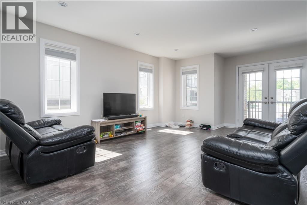 7A-115 Creek Drive SOUTH, Kitchener, ON, N2P 0H2 - 7