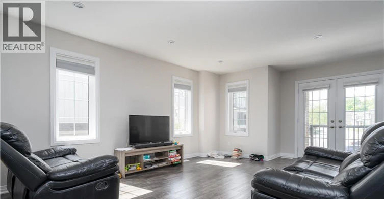 7A-115 Creek Drive SOUTH, Kitchener, ON, N2P 0H2 - 7