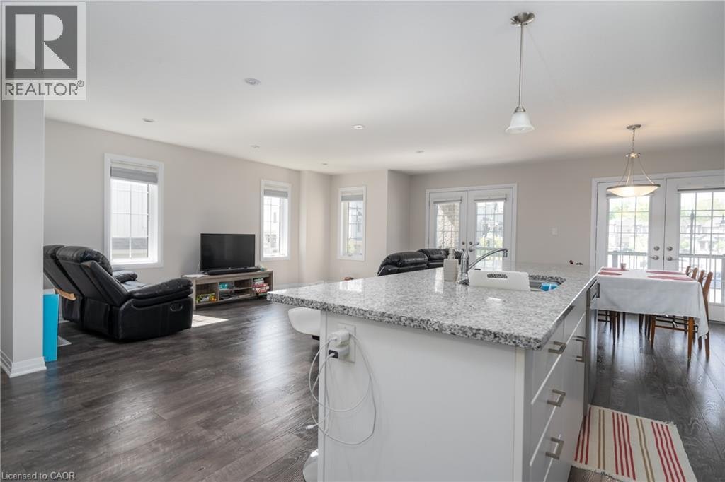 7A-115 Creek Drive SOUTH, Kitchener, ON, N2P 0H2 - 5