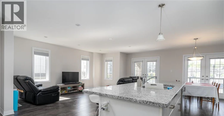 7A-115 Creek Drive SOUTH, Kitchener, ON, N2P 0H2 - 5