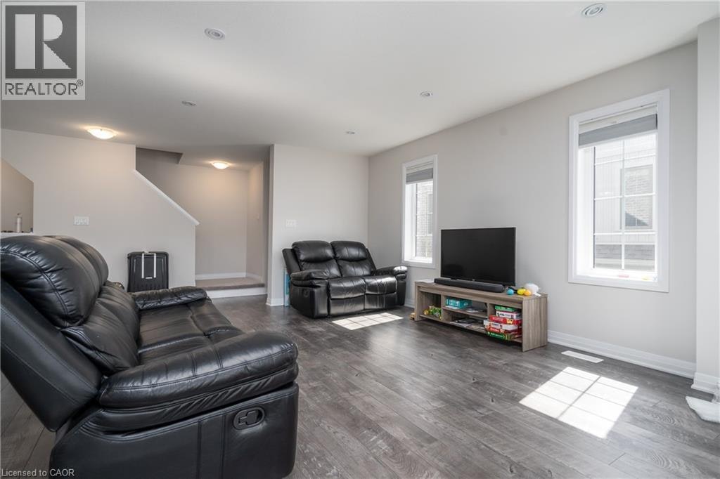 7A-115 Creek Drive SOUTH, Kitchener, ON, N2P 0H2 - 6