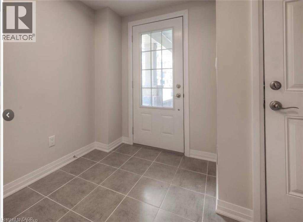 7A-115 Creek Drive SOUTH, Kitchener, ON, N2P 0H2 - 3