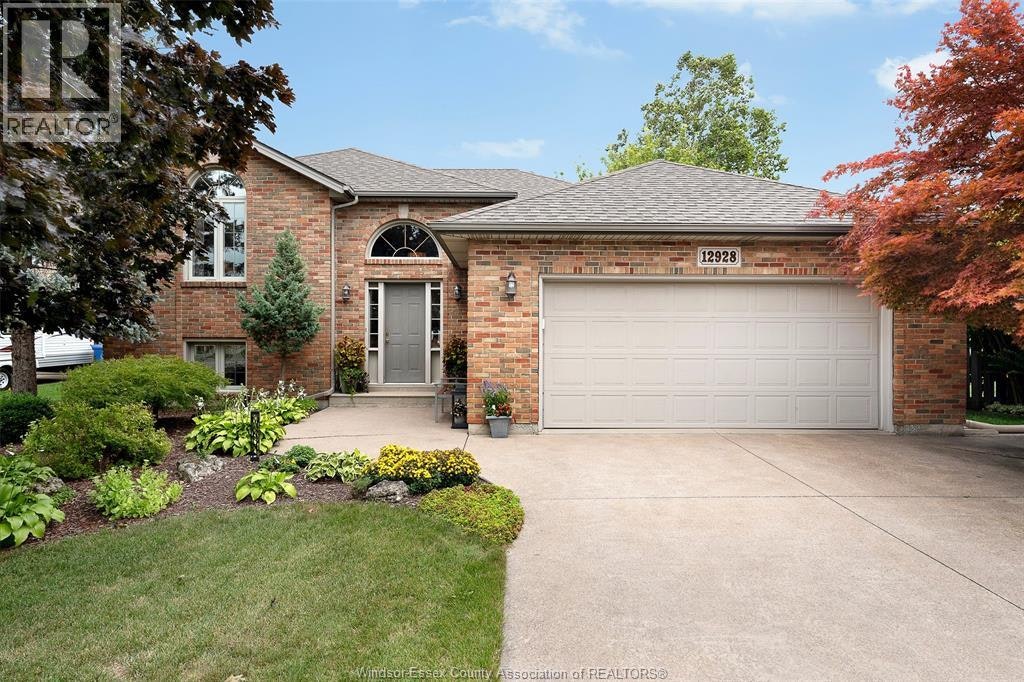 12928 Little River, Tecumseh, ON, N8N 3B3