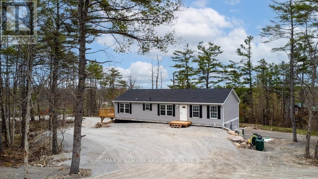 1864 Lakehurst Road, Galway-Cavendish and Harvey, ON, K0L 1J0