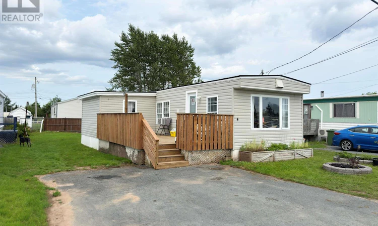 4 Fredericks Lane