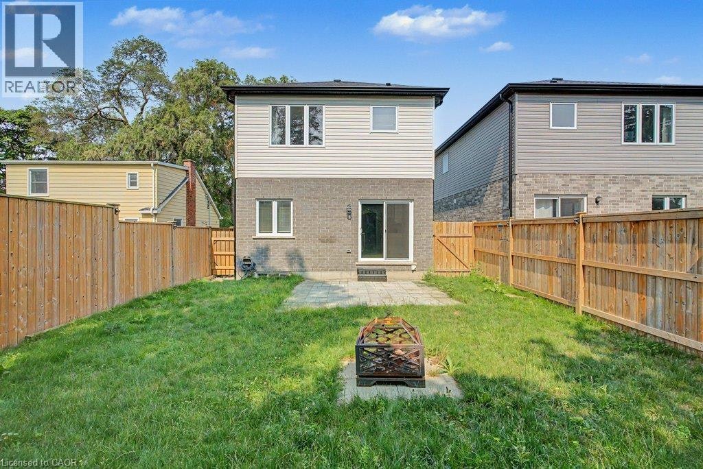 31 Fourth Avenue, Kitchener, ON, N2C 1N9 - 41