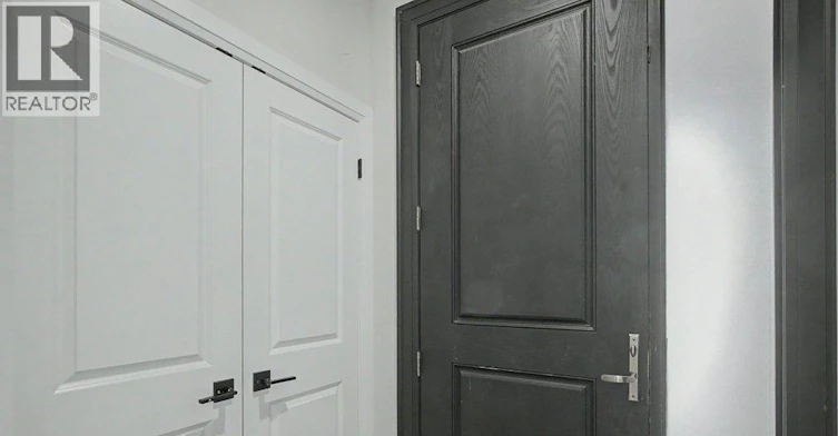 31 Fourth Avenue, Kitchener, ON, N2C 1N9 - 6