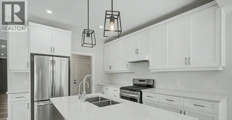 31 Fourth Avenue, Kitchener, ON, N2C 1N9 - 17