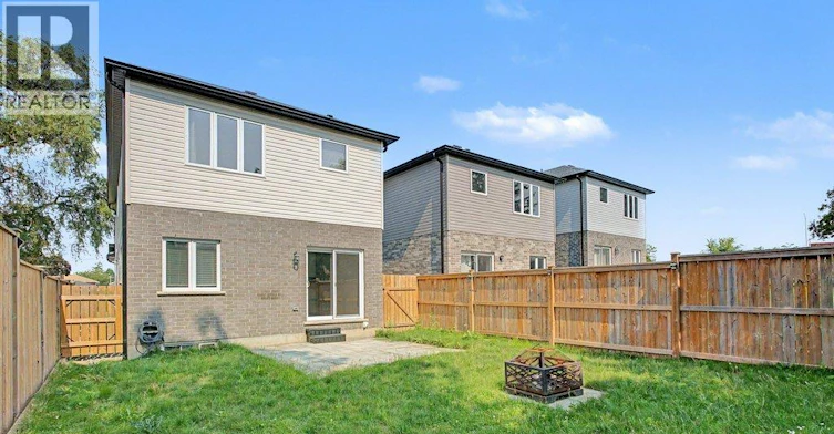 31 Fourth Avenue, Kitchener, ON, N2C 1N9 - 40
