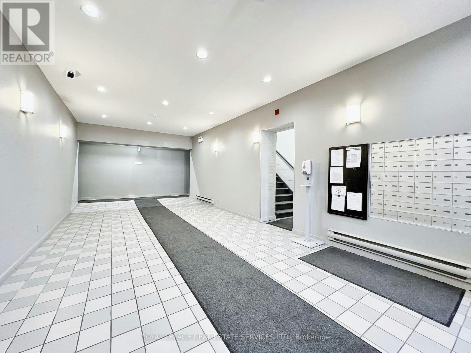 201-365 Dundas Street E, Toronto, ON, M5A 4R9 - 21