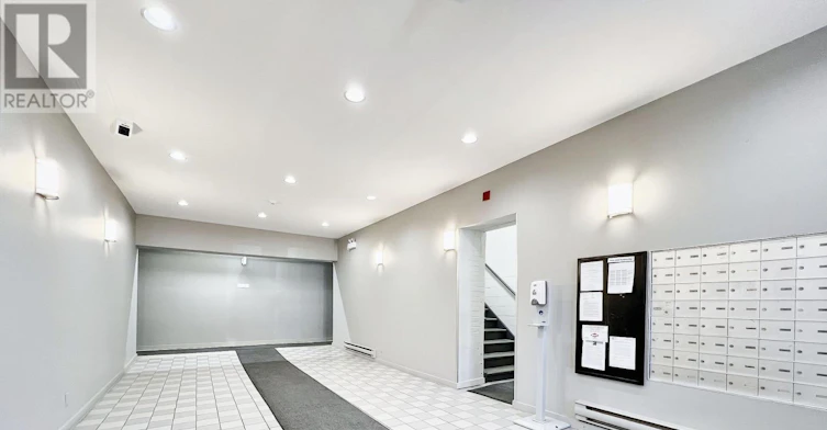 201-365 Dundas Street E, Toronto, ON, M5A 4R9 - 21