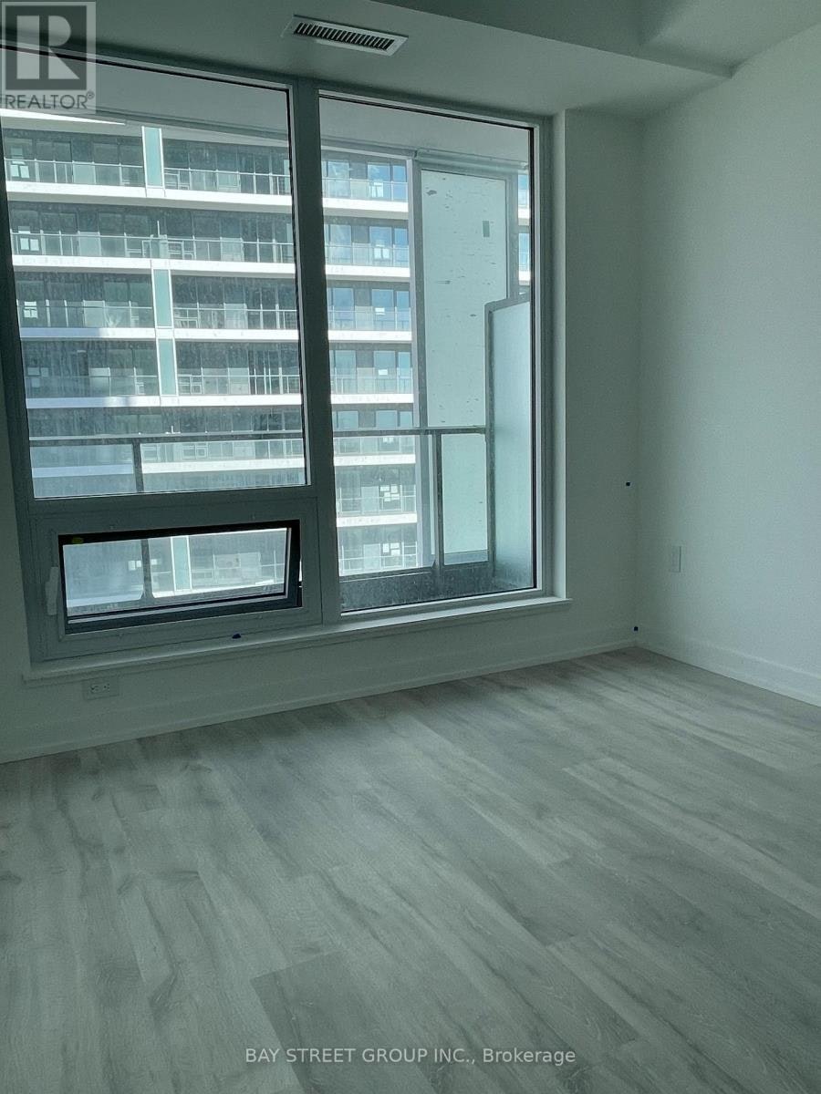 S2401-8 Olympic Garden Drive, Toronto, ON, M2M 0B9 - 6